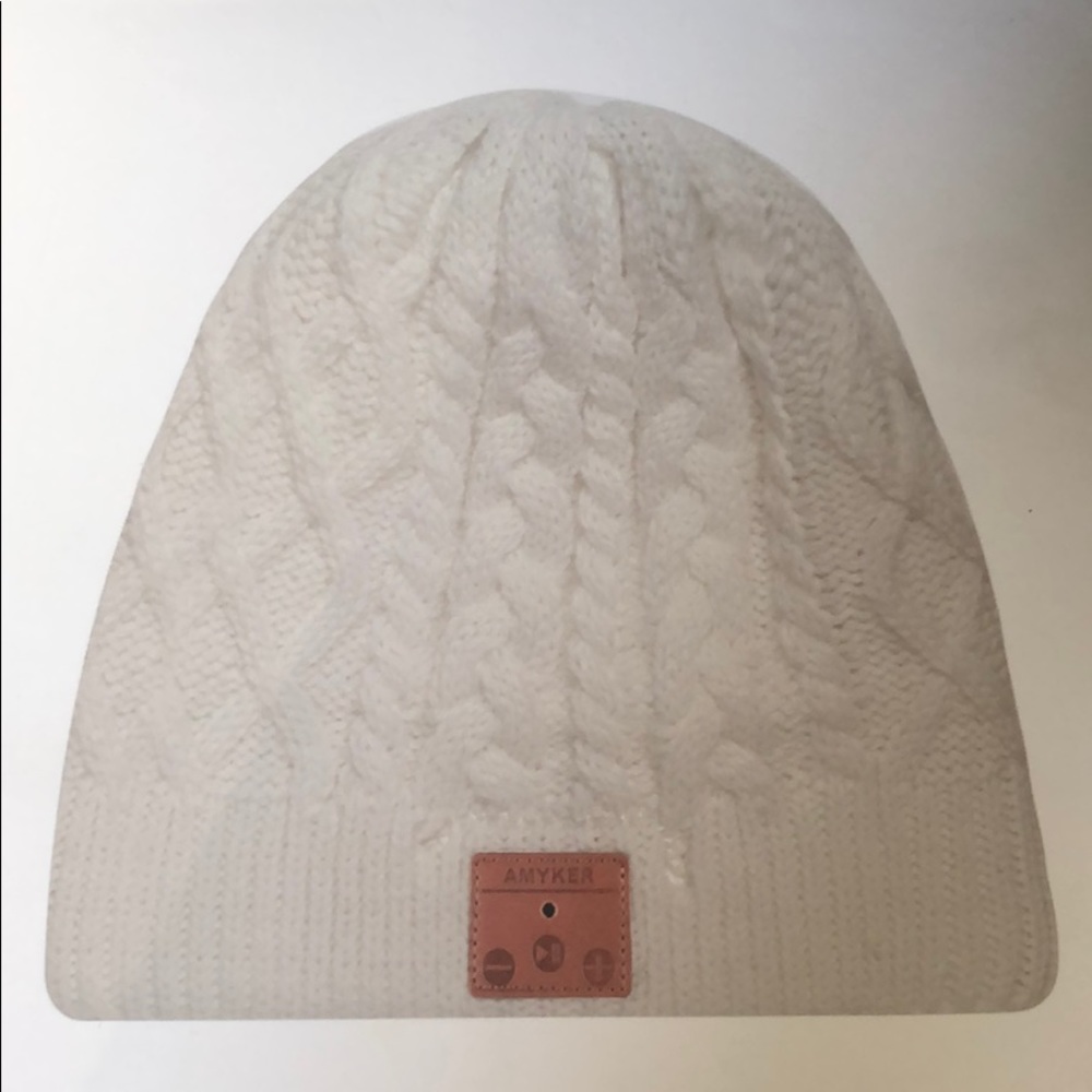 Bluetooth Beanie